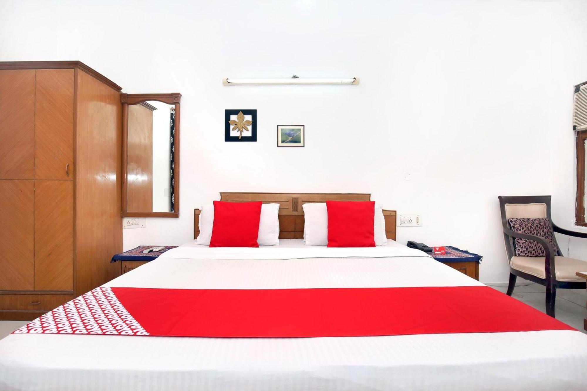 Hotel O Queensland 암리차르 외부 사진