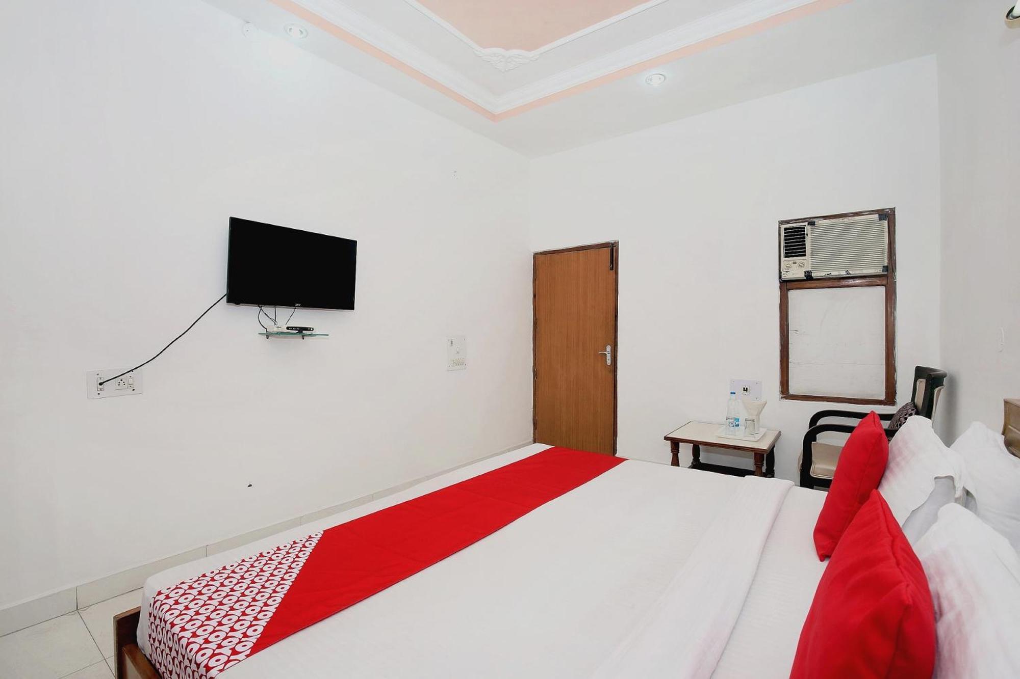 Hotel O Queensland 암리차르 외부 사진